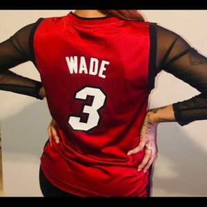 D WADE MIAMI HEAT JERSEY